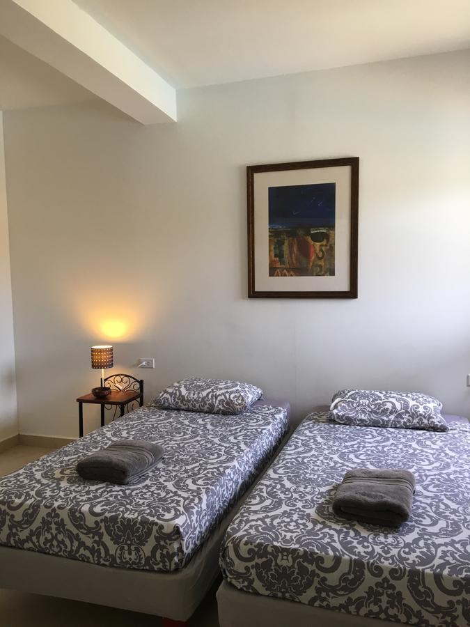 Apartamento Bubali Gardens Palm Beach Exterior foto