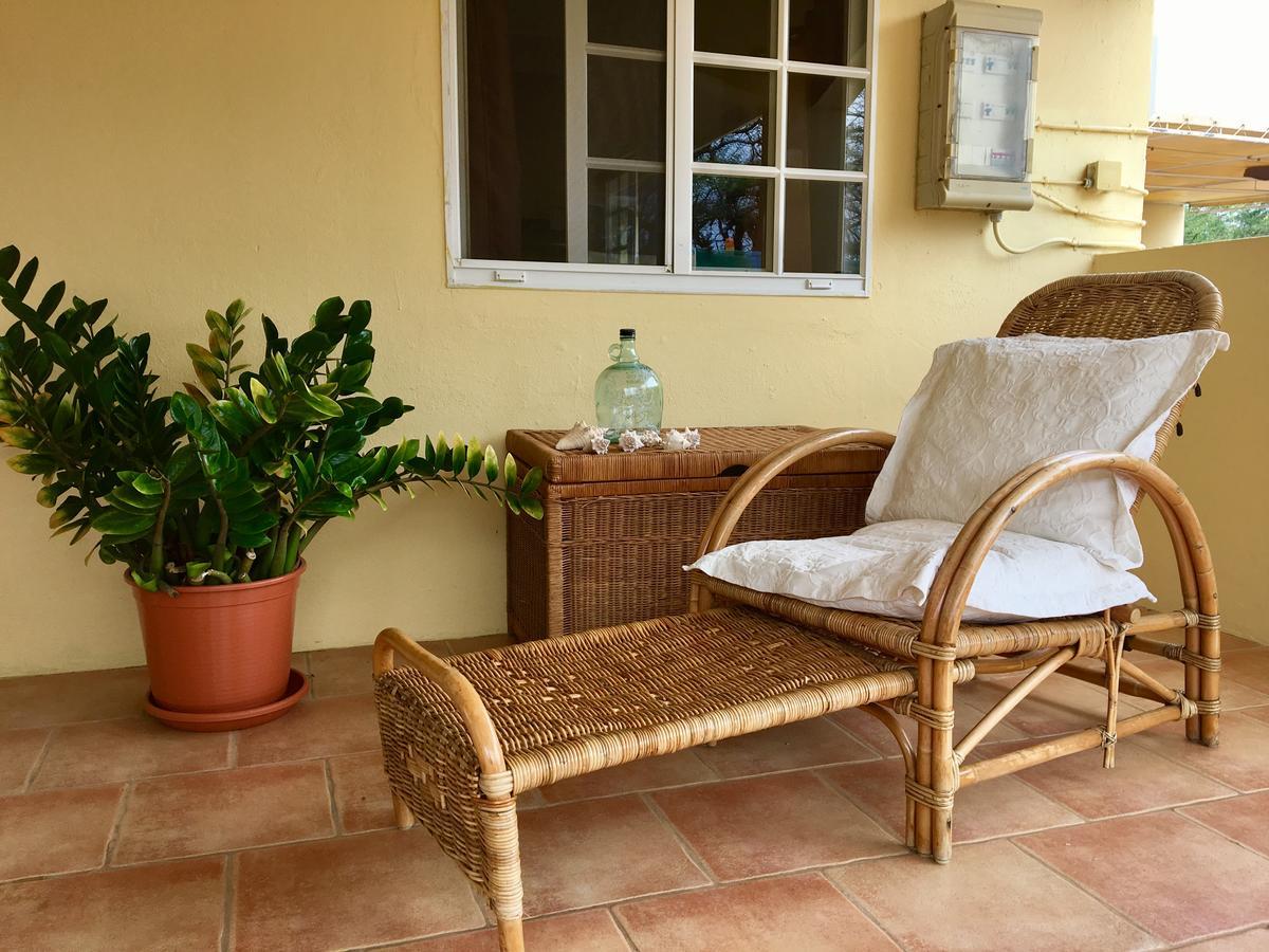 Apartamento Bubali Gardens Palm Beach Exterior foto