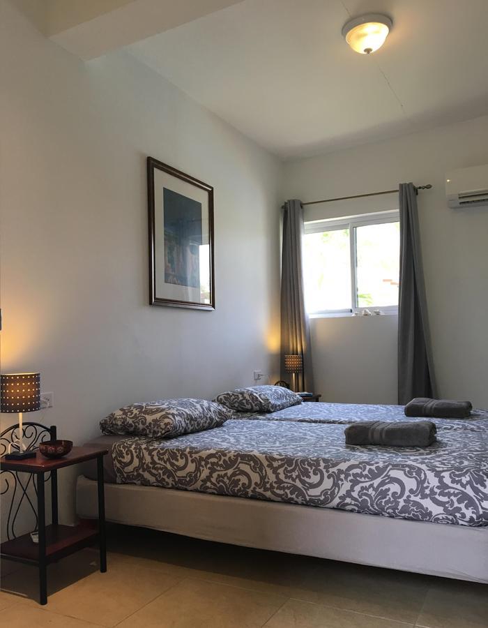 Apartamento Bubali Gardens Palm Beach Exterior foto